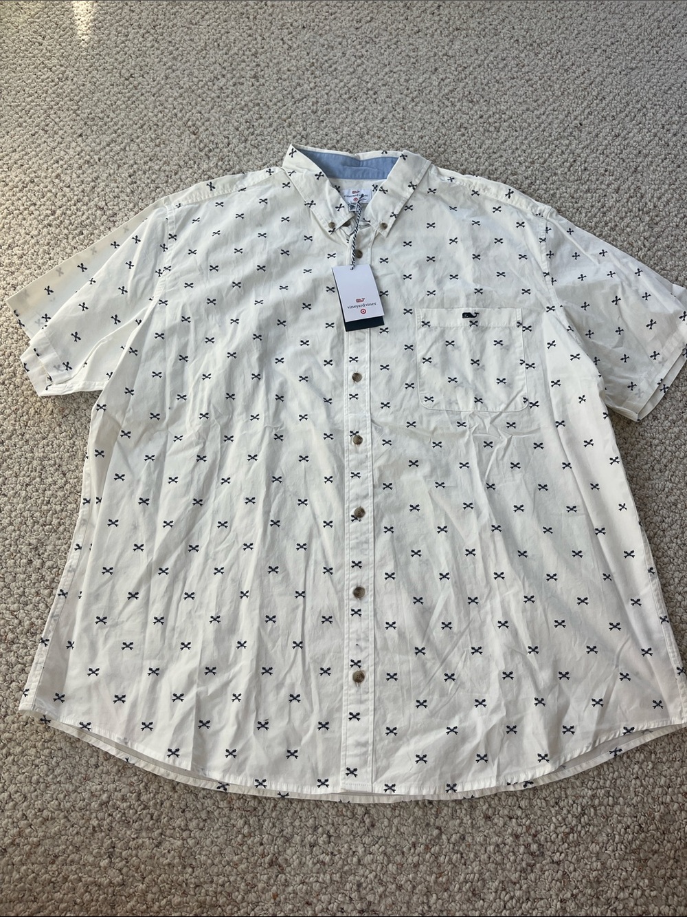 NEW Vineyard Vines Men's Short-Sleeve Button-Up Shirt (Target collab)